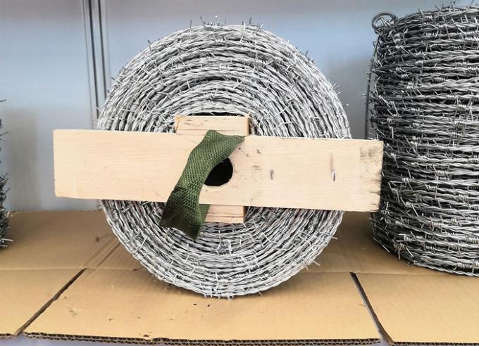 4 punten 2 strengen elektrisch gegalvaniseerd prikkeldraad dubbele twist 1