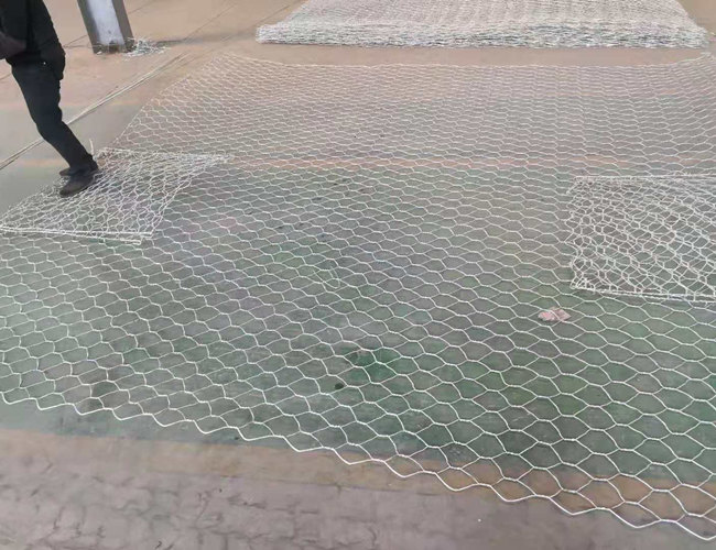 OEM 100×120mm Hete Ondergedompelde Gegalvaniseerde Gabion-Doos die Mesh Bunnings weven 1