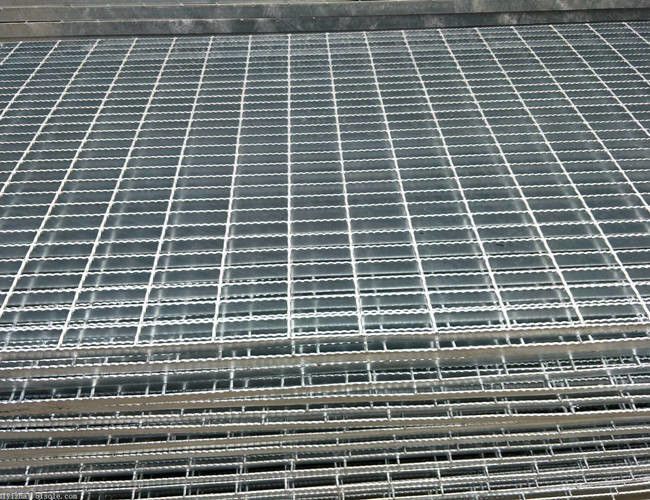 De antislipdekking galvaniseerde Getand Bargrating Onbehandeld Staal 1