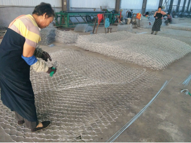 Flex PE Met een laag bedekte Hexagonale Gabion Mesh Baskets HBGB Overstromingsbeheer van pvc 2